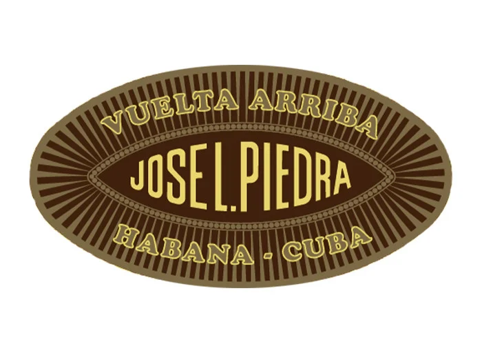 比雅达 José L. Piedra